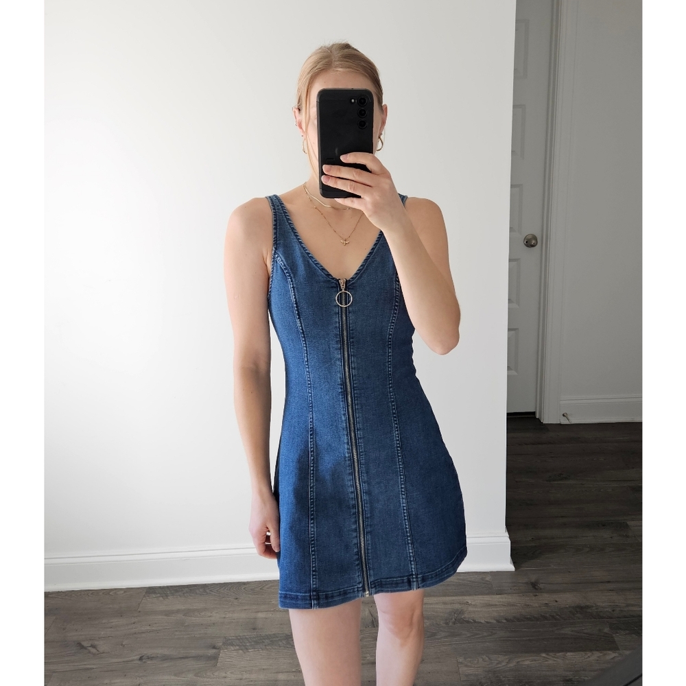 H&M Blue  Zip Up Zipper V-Neck Denim Mini Dress